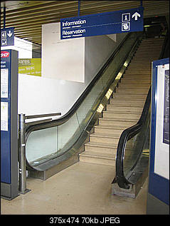 ~Ein Tag ohne Lachen ist ein verlorener Tag~-rolltreppe_fuer_arme.jpg