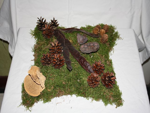Grabschmuck .1